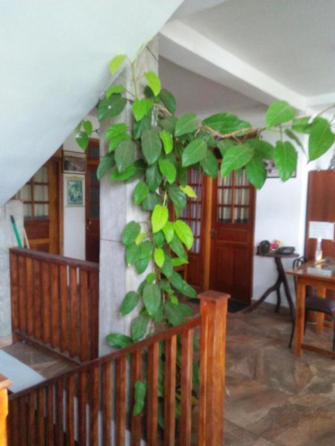 Old Town Hotel Kandy Buitenkant foto