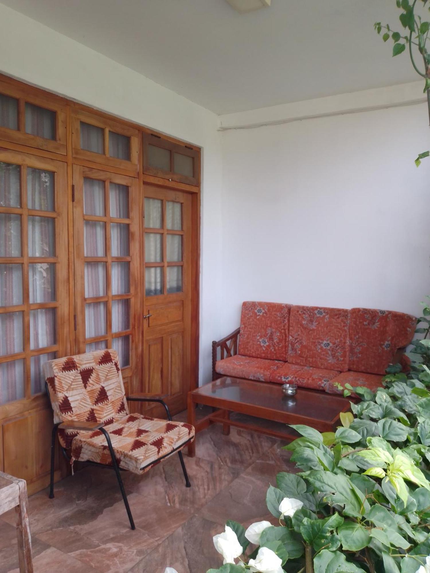 Old Town Hotel Kandy Buitenkant foto